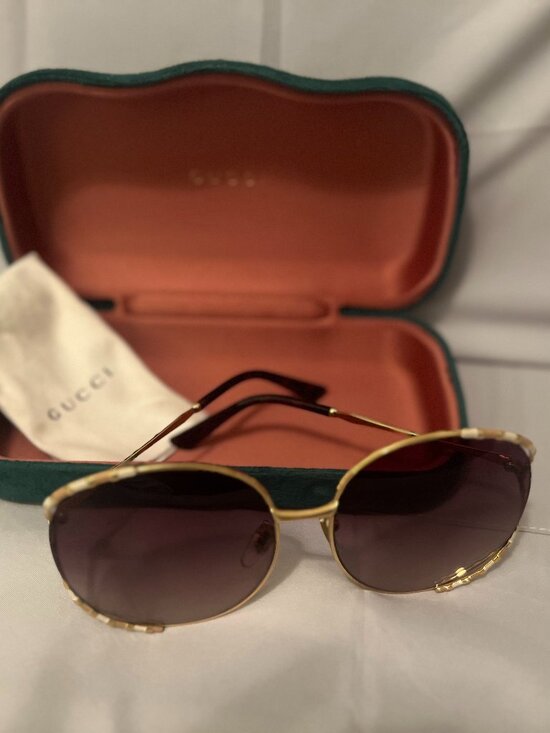 Gucci GG0595S 005 Gold Mirror Oversized Sunglasses main image 4